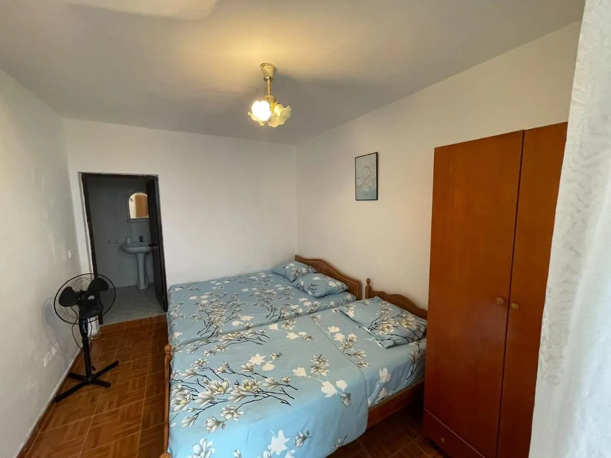 Nana'S Rooms Durres Albania