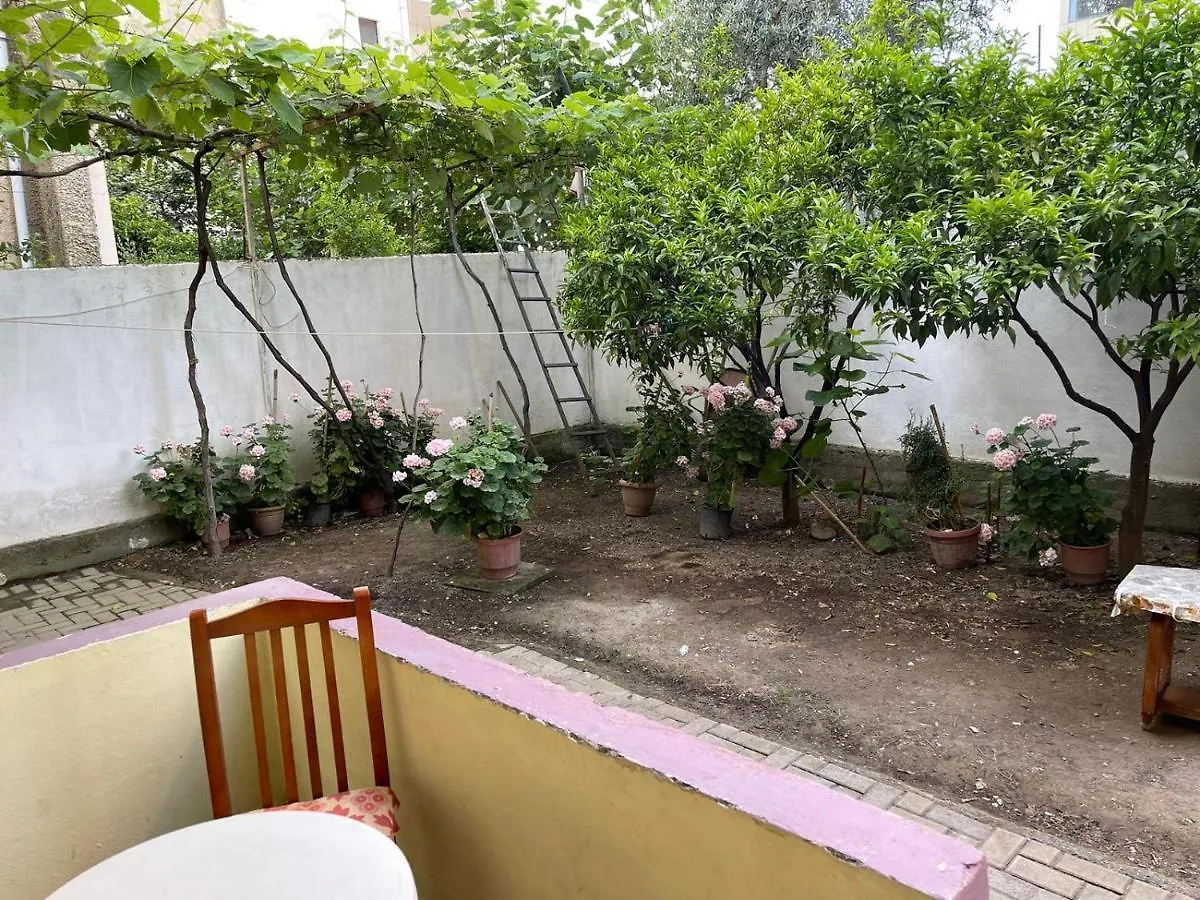 Guest house Nana'S Rooms Durres